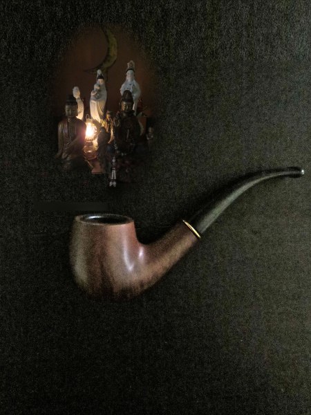 IS-THIS-A-PIPE-GUANYIN